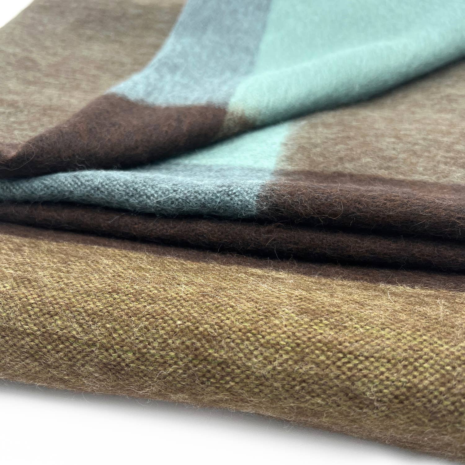 King Alpaca Throw Blanket