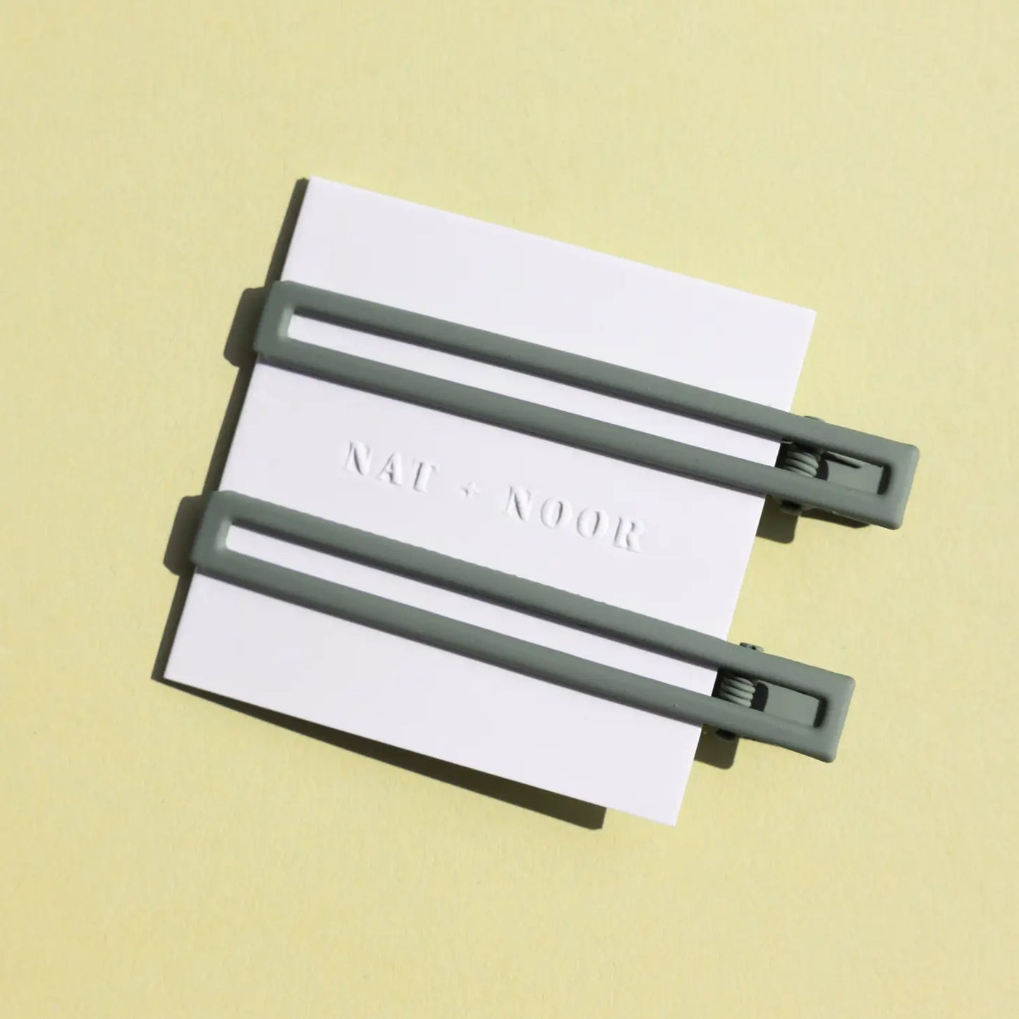 Leia Clips by Nat + Noor