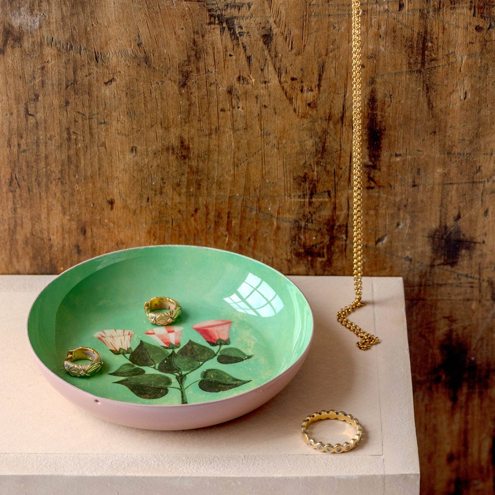 Festival Flowers Round Enamel Tray
