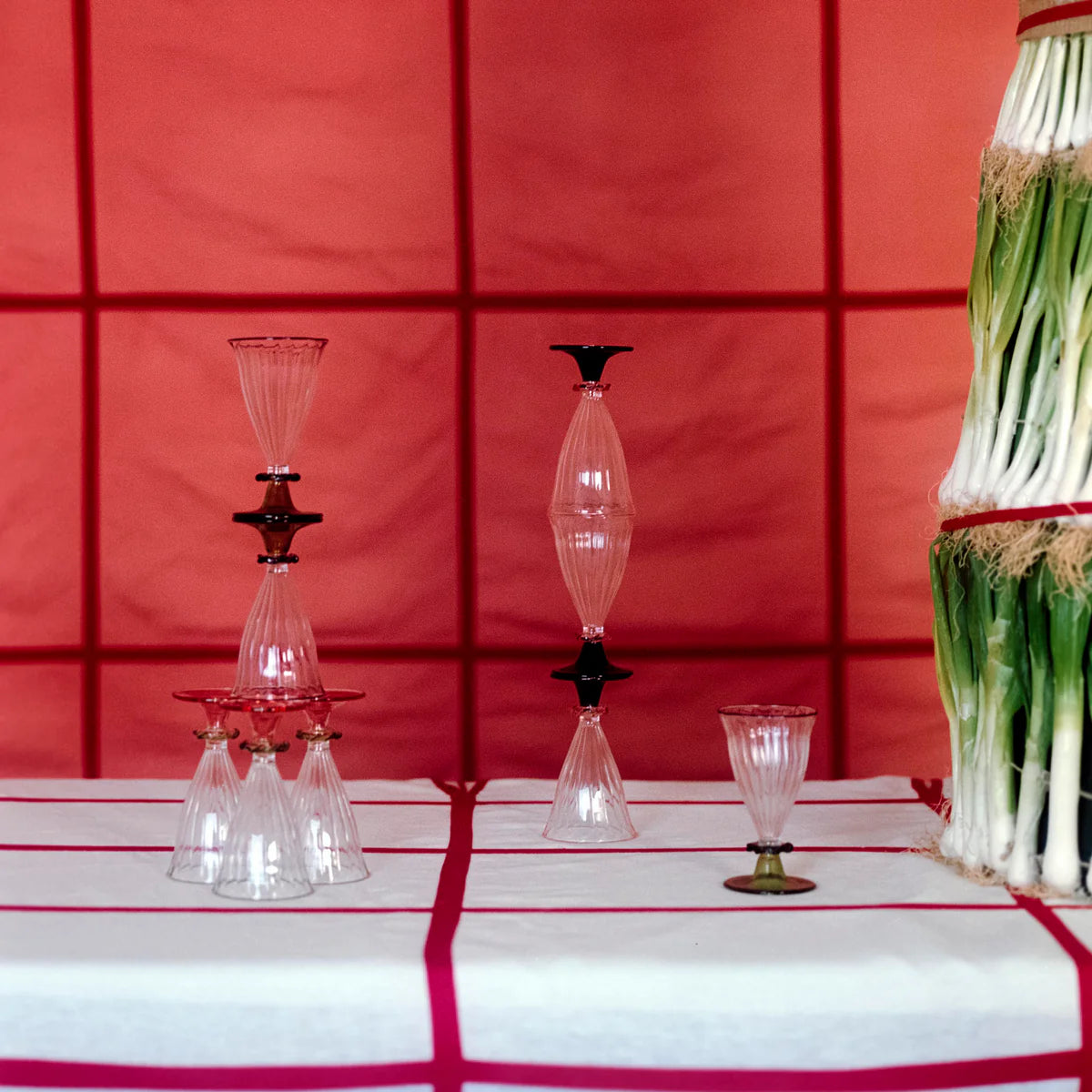 Palace Walk Wine Glass Set