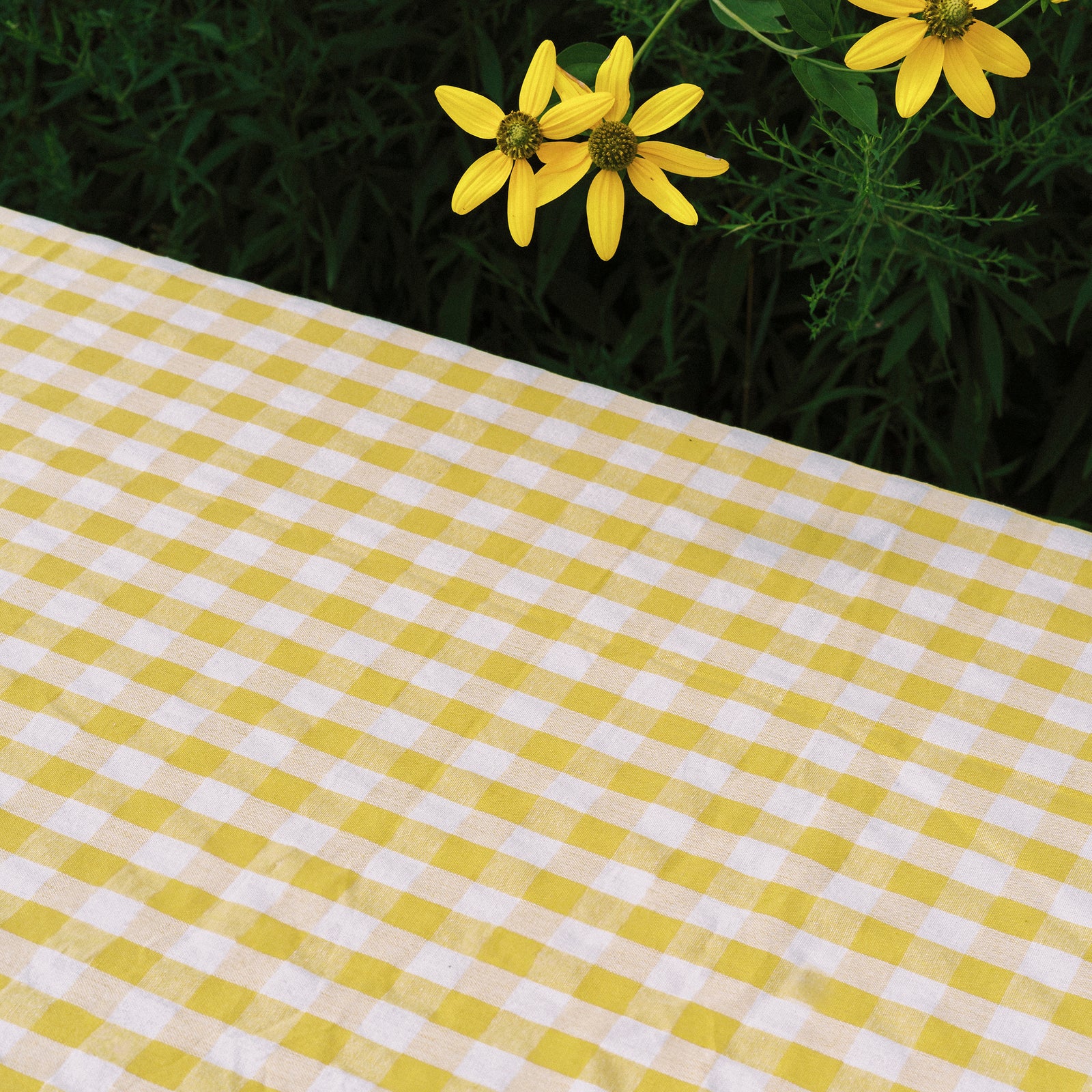 Yellow Ruffled Gingham Tablecloth