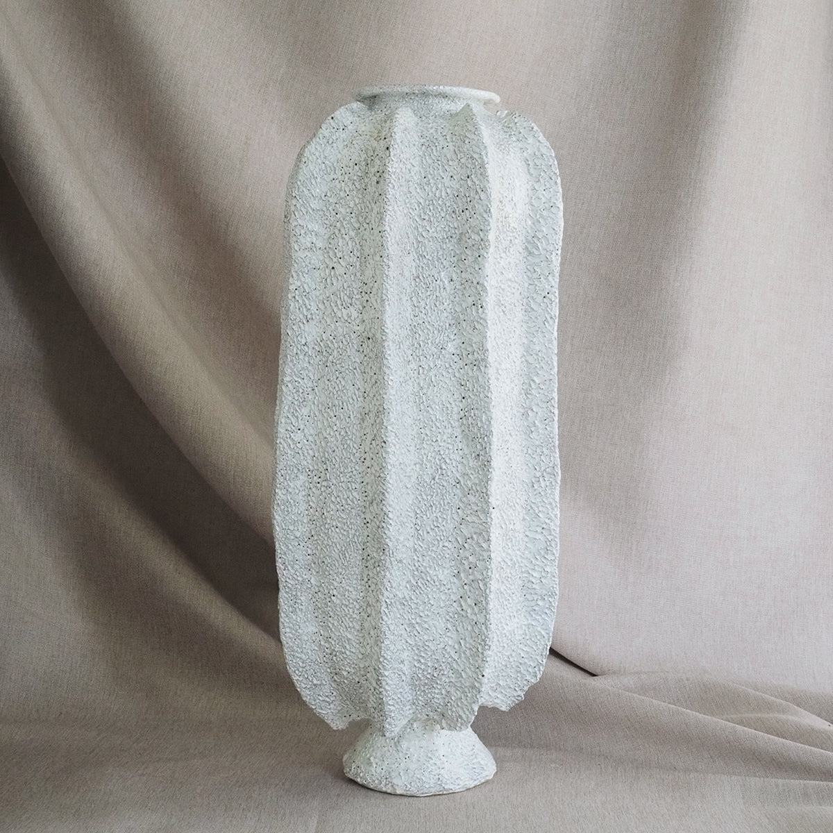 Ellen Robinson - Sea Garden Prehistoire Vases