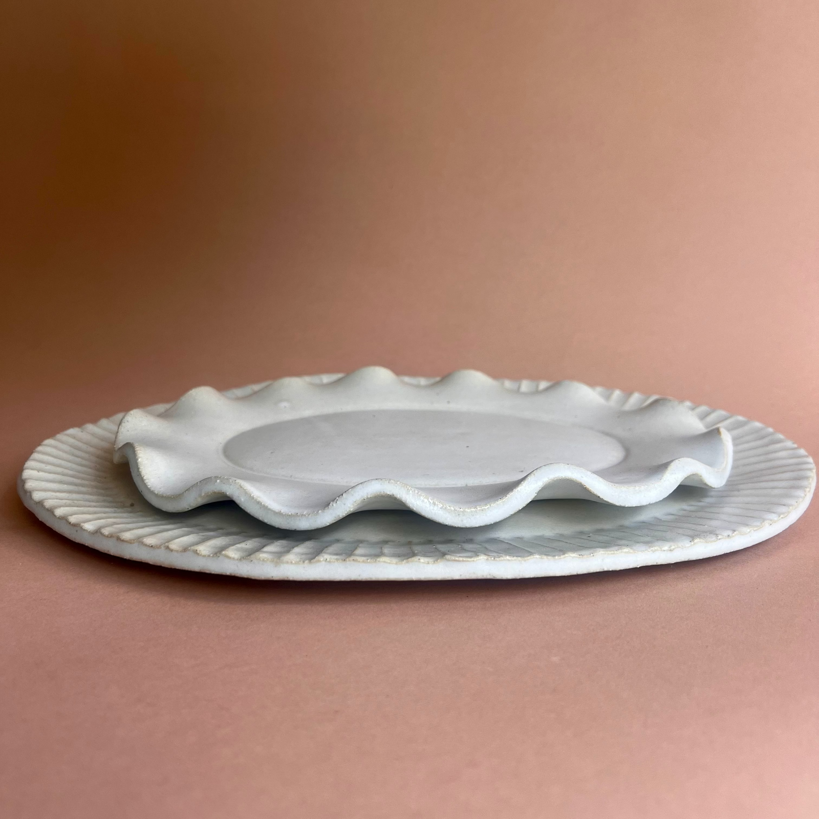 Ribbed & Ruffle Platters