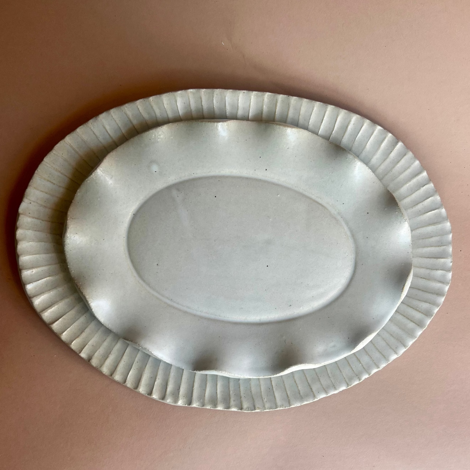 Ribbed & Ruffle Platters