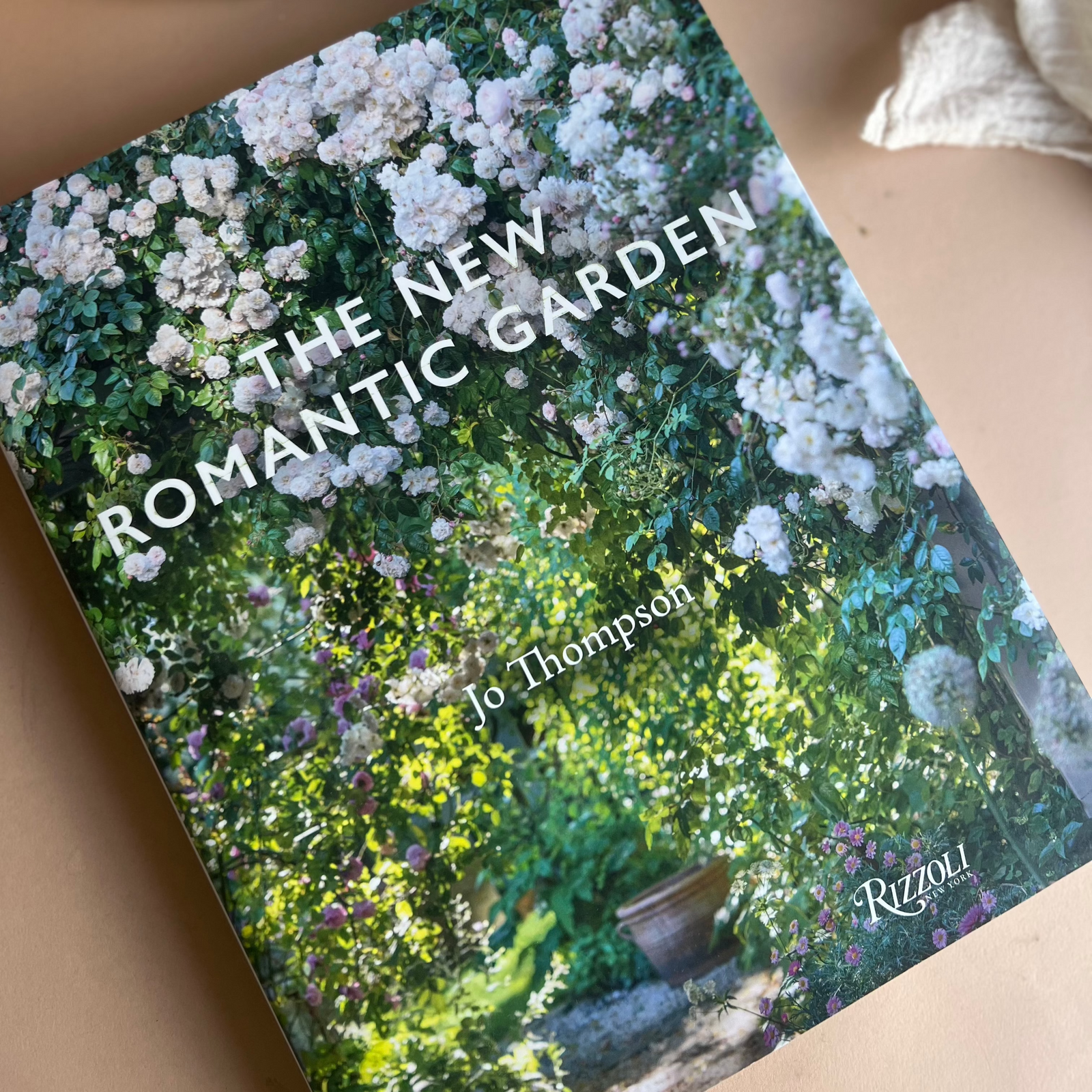 The New Romantic Garden