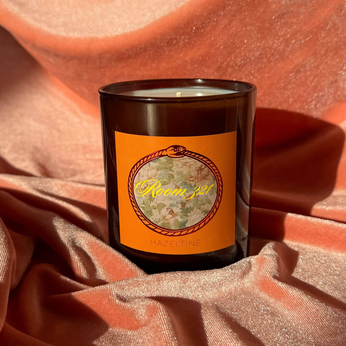 ROOM 321 Candle