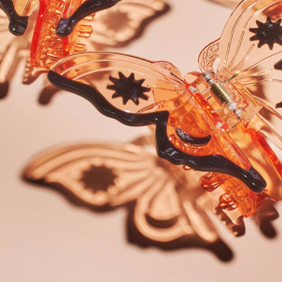 Monarch Butterfly Claw