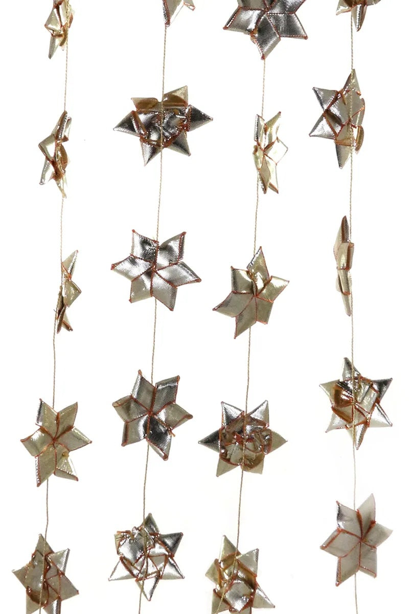 Shimmering Ribbon Garland