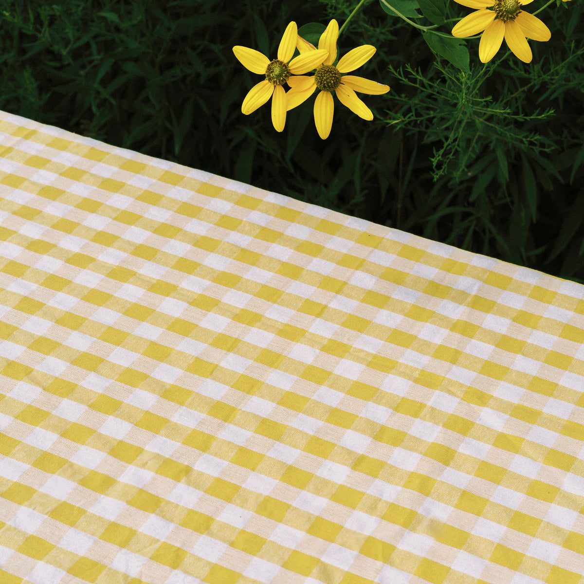 Yellow Ruffled Gingham Tablecloth