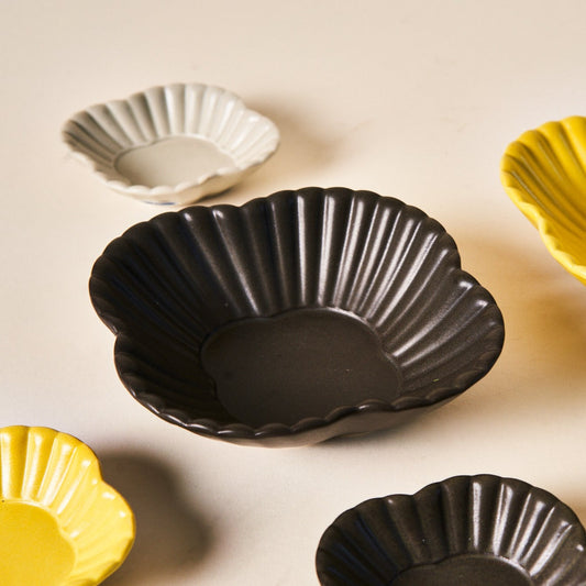 Mini Sun Plate by Marumitsu Potterie