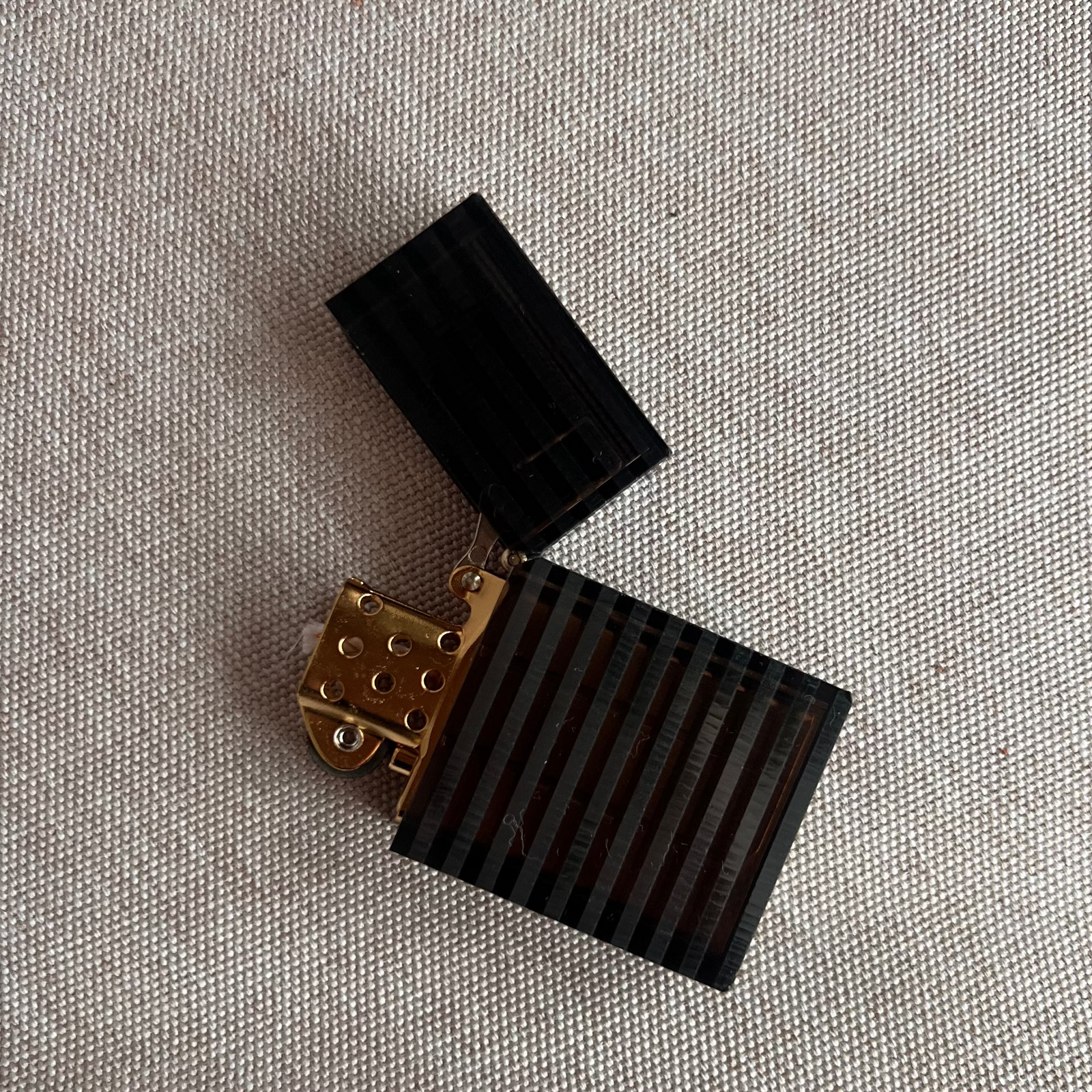 Tsubota Pearl Hard-edge Petrol Lighters