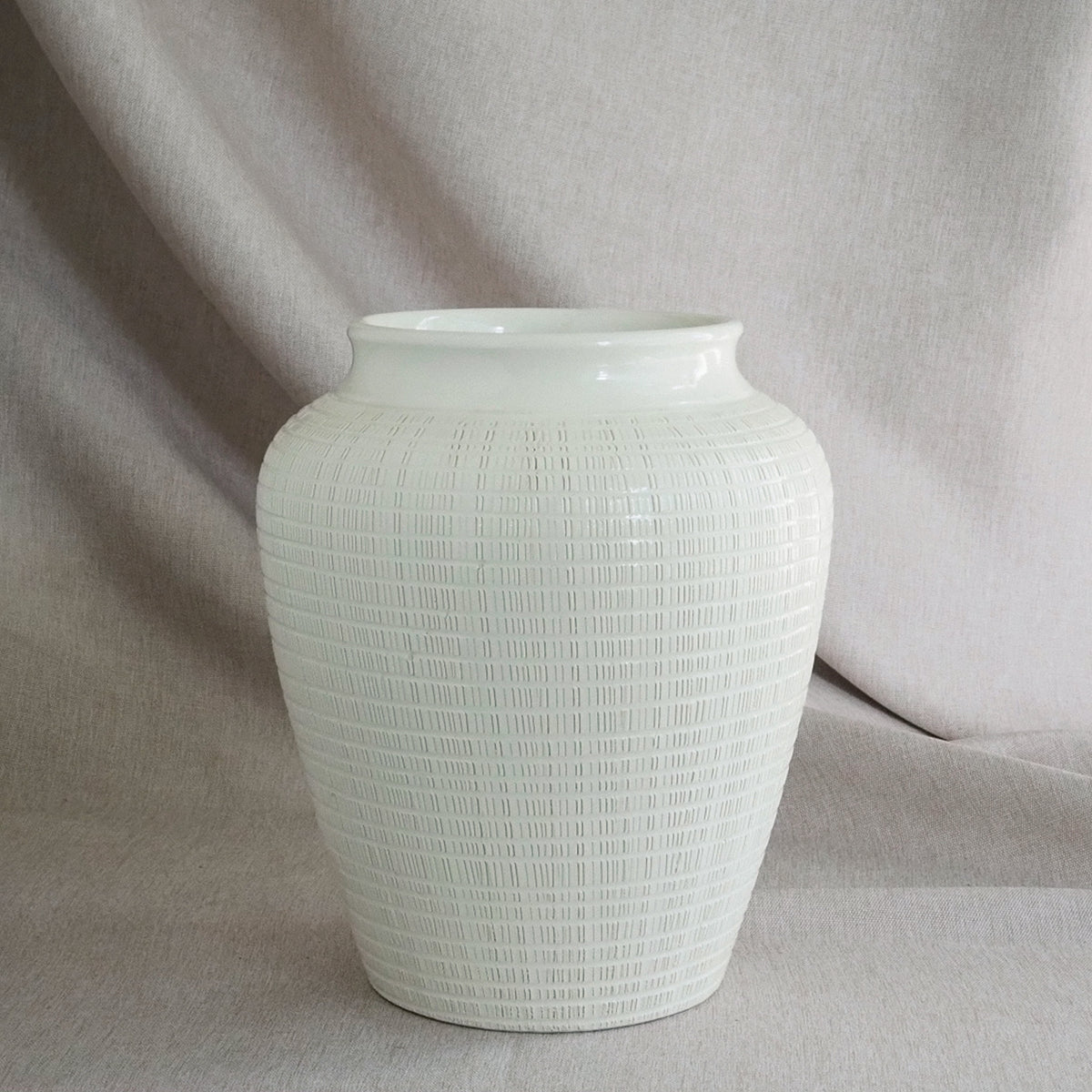 Willow Vase by Bergs Potter