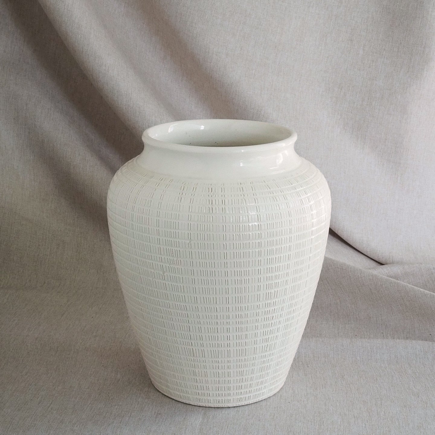 Willow Vase by Bergs Potter