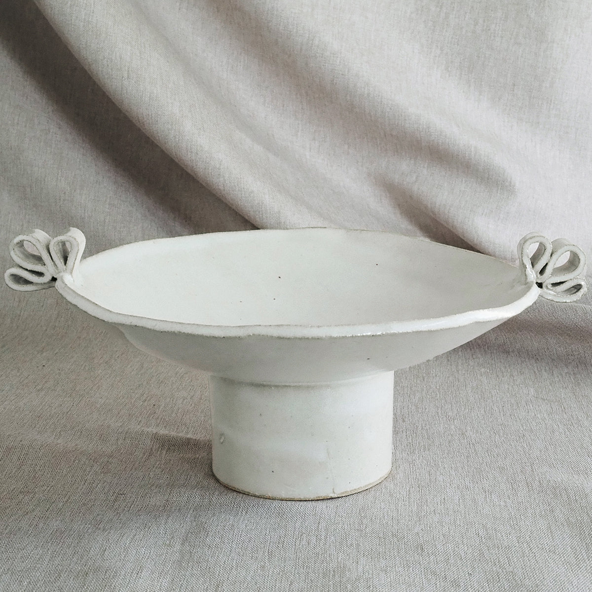 Loopy Handled Pedestal