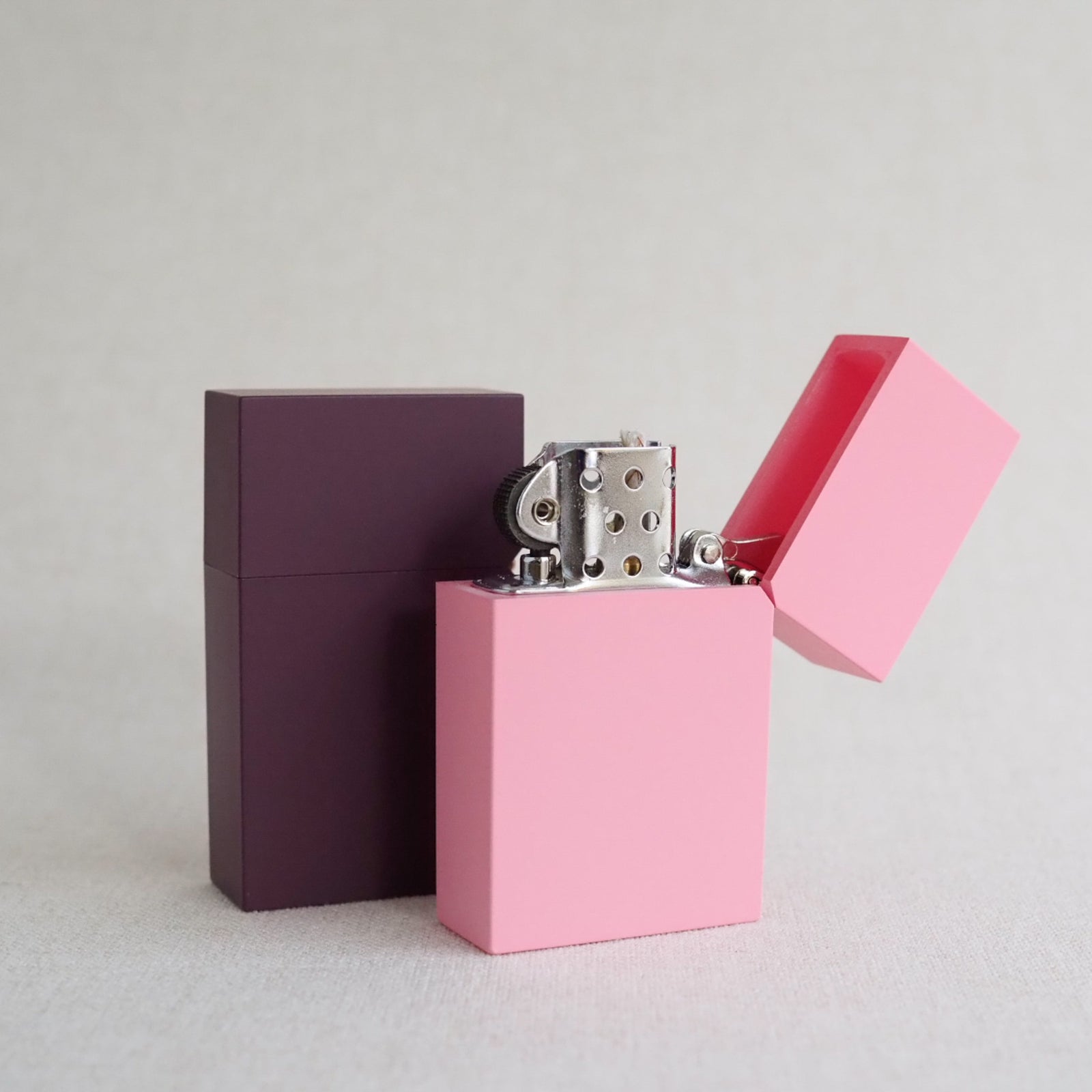 Tsubota Pearl Hard-edge Petrol Lighters