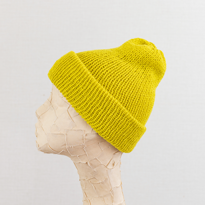 Tsuyumi Cashmere/Wool Beanie in Yellow