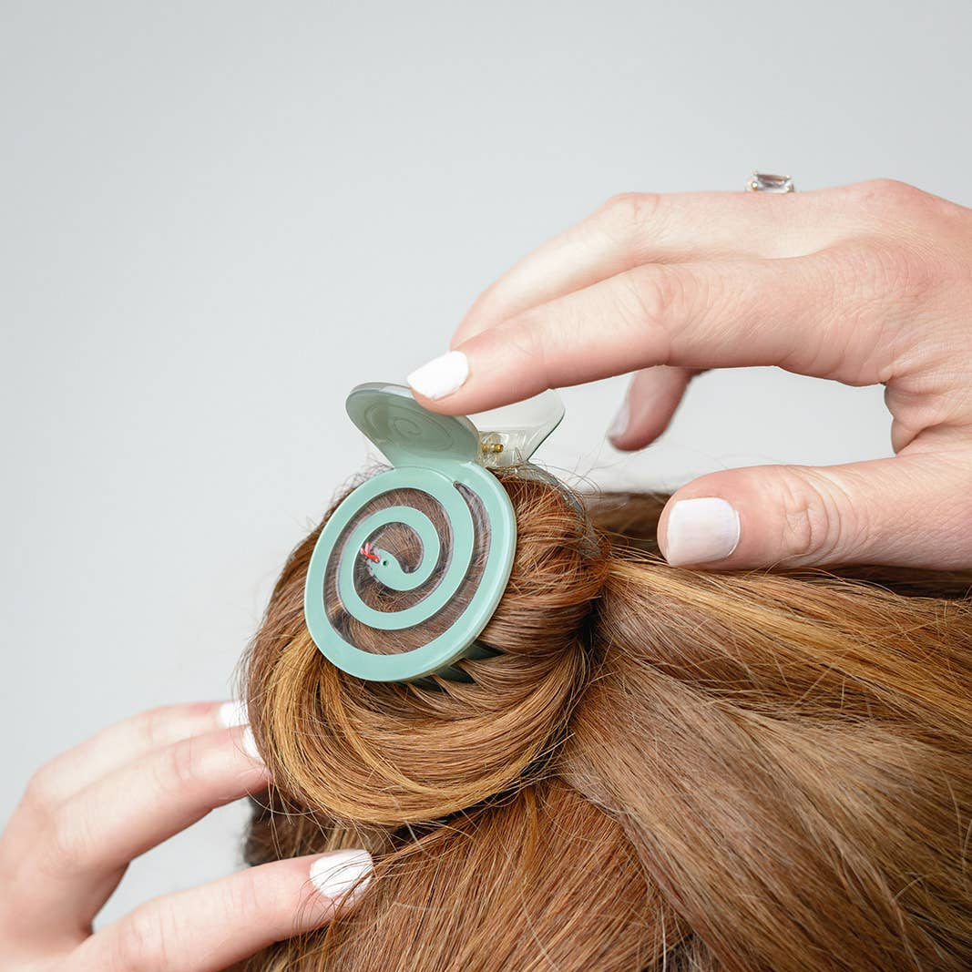 Ladon Garden Snake Hair Claw