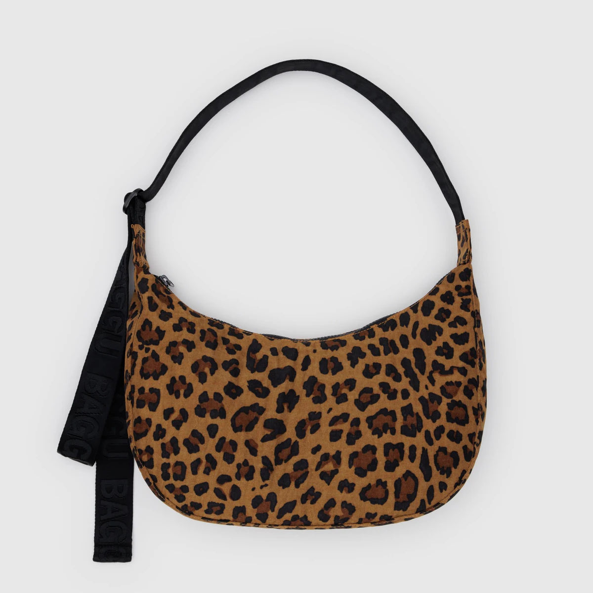 Baggu Medium Nylon Crescent Bag - Hops Petunia Floral Baggu Medium Nylon Crescent Bag - Hops Petunia Floral
