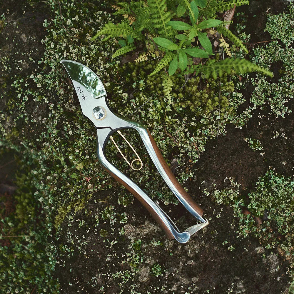 Niwaki Kurumi Secateurs